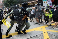  Hong Kong police deny ‘tailing’ journalists  