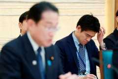 Japan must break free of political dynasties