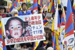 ‘Rewards’ for Tibetans meeting China-backed Buddhist leader